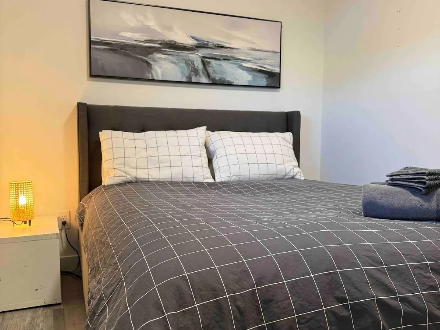 Walking Distance To St Boniface, Easy Parking Villa Winnipeg Holiday home