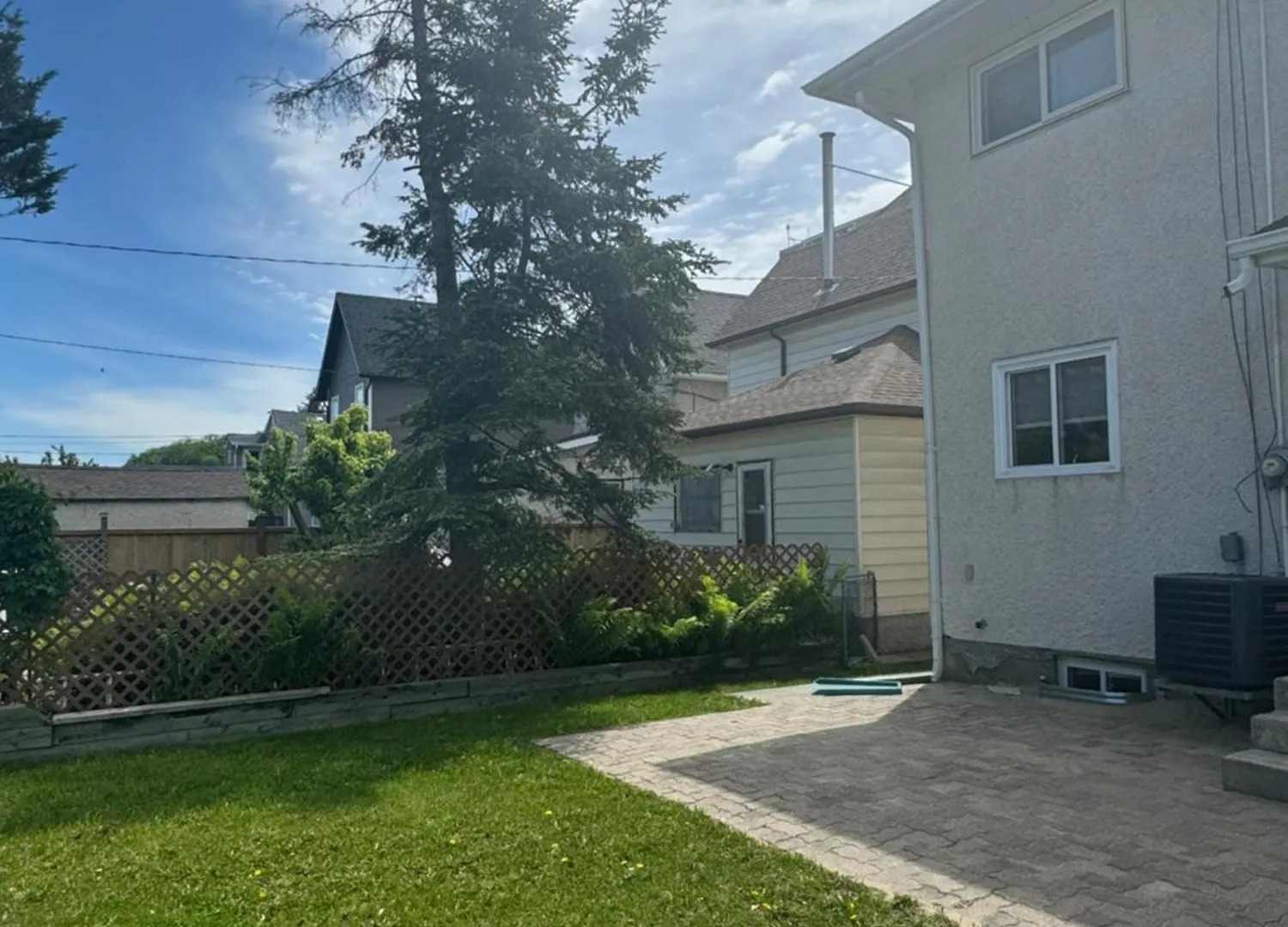 Walking Distance To St Boniface, Easy Parking Villa Winnipeg 0*,  Canada